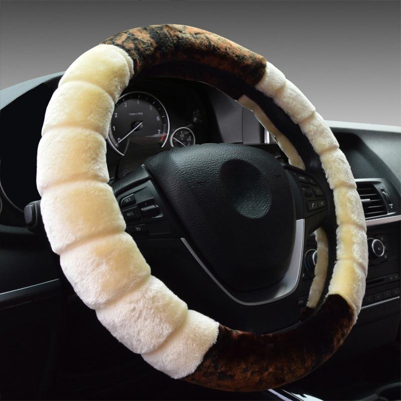 Women's Winter Warm Fluffy Steering Wheel Cover with Plush Furry Interior & Soft Grip - 38cm Cute Steering Wheel Cover