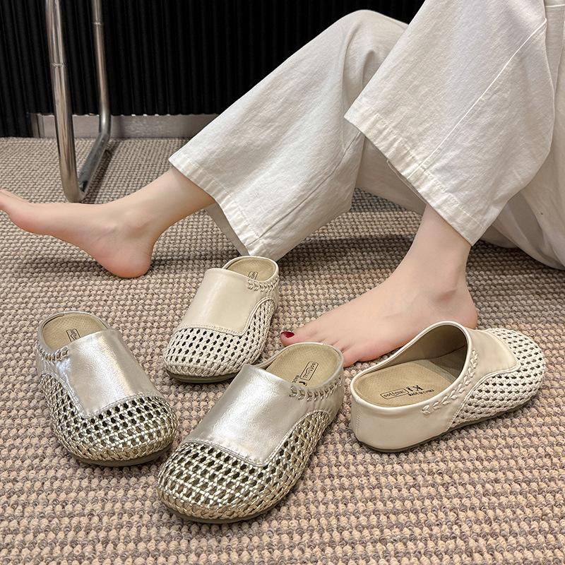 French bag head half slippers women's summer 2025 new versatile lazy one pedal casual skirt Roman shoes