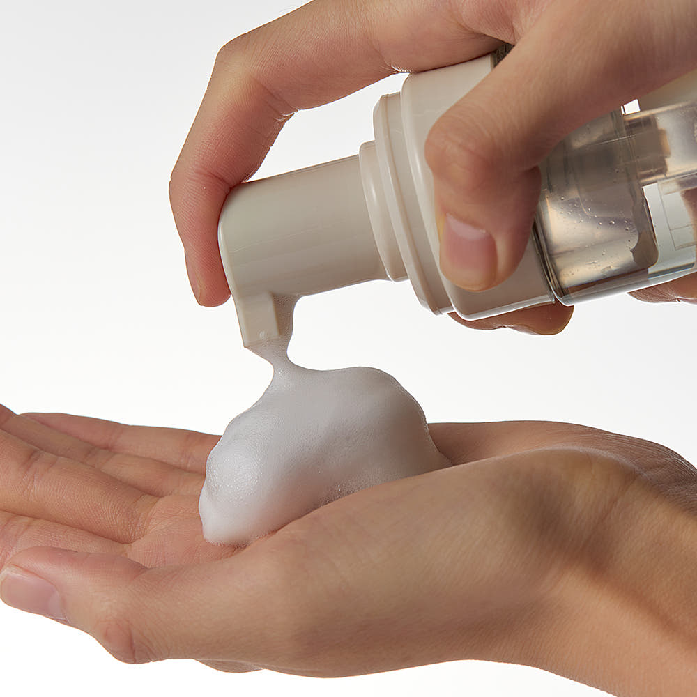 AROMATICA Pure & Soft Feminine Wash Gentle Refreshing Intimate Cleanser 170ml
