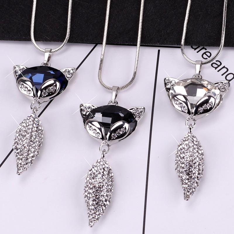 Stylish Womens Fox Charm Sweater Chain Necklace With Sparkling Crystal Accents And Alloy Material