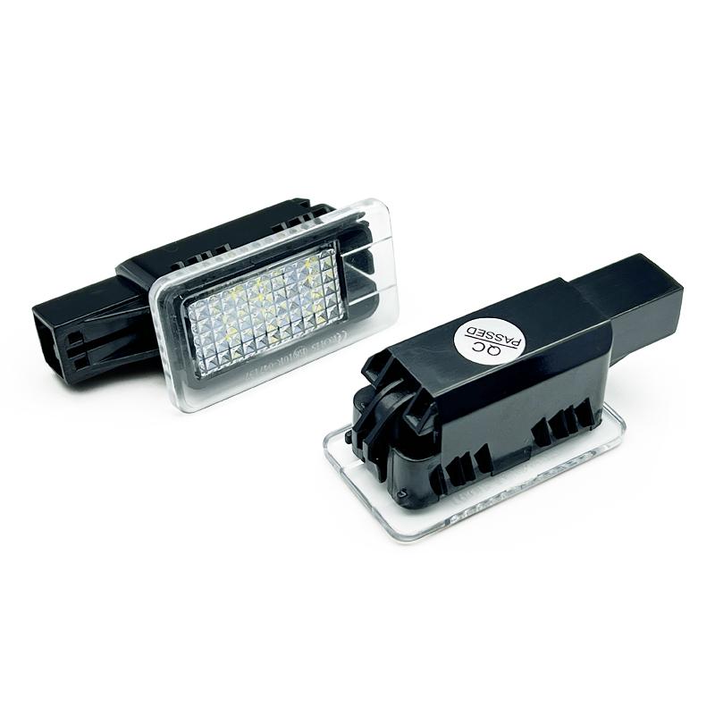 2Pcs For Volvo V40 V60 S60 S80 XC40 XC60 XC90 White LED Courtesy Door Footwell Light