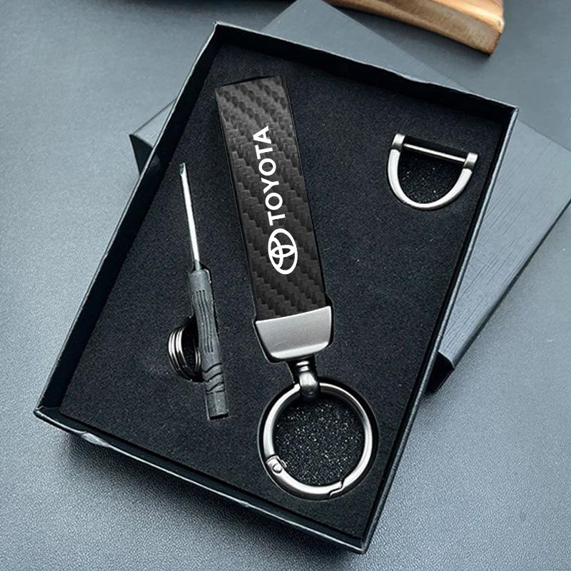 

For Toyota Tacoma Tundra 4Runner TRD Highlande Rav4 C-HR Carbon Fiber Leather Car Keychain Metal Keyring Key Chain Pendant Gifts