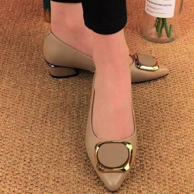 

Soft leather low-heeled single shoes women s spring new pointed soft-soled mother shoes flat bottom shallow mouth comfortable small leather shoes 41