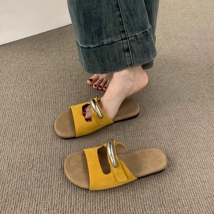 Metal Buckle with Open-toed Round Head Slippers for Women's Summer Wear Versatile and Not Tired Feet Flat-bottomed Dopamine Beach Sandals