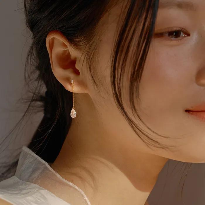 14k Post Tear Drop Earrings