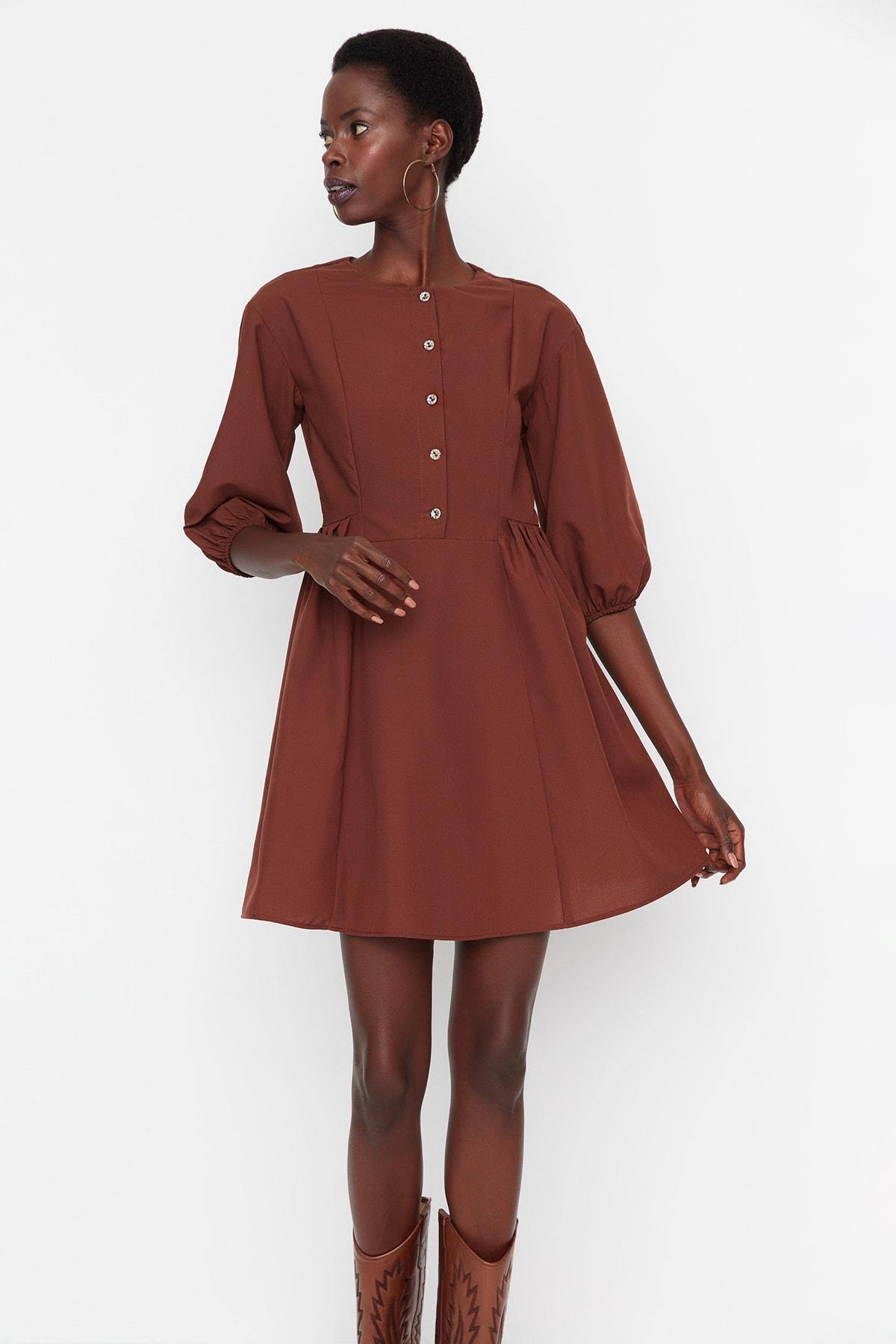 

Платье - Коричневый - Скейтер