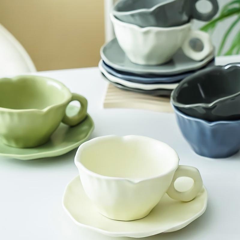 Oeny Ceramic Flower Coffee Cup & Saucer Set