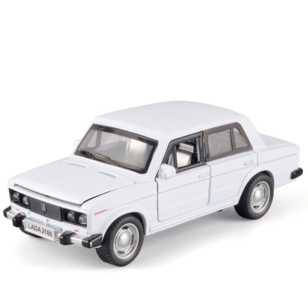 1/32 Retro LADA Alloy Car Model Toys, Car Center Console Interior Decorations, Cool Desktop Ornaments, Adult Christmas/Birthday Gifts