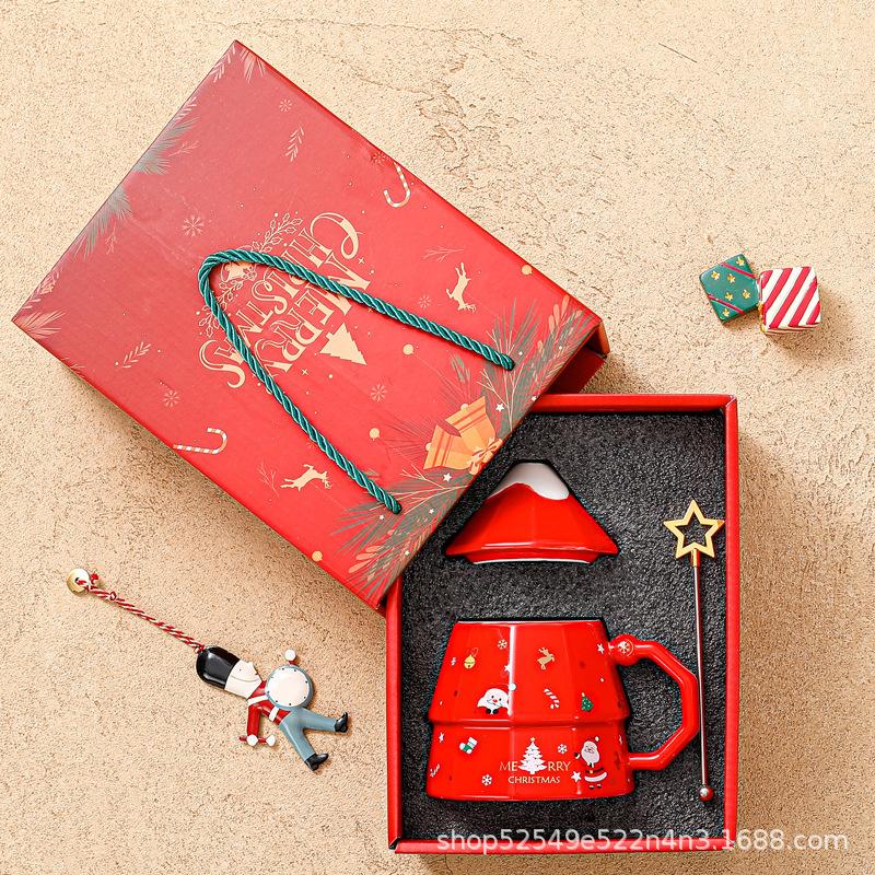 

Милая рождественская елка Санта-Клаус керамическая кружка с крышкой и ложкой кофе молоко чай сока чашка подарок на день рождения для друга посуда для напитков новый 350ml красный