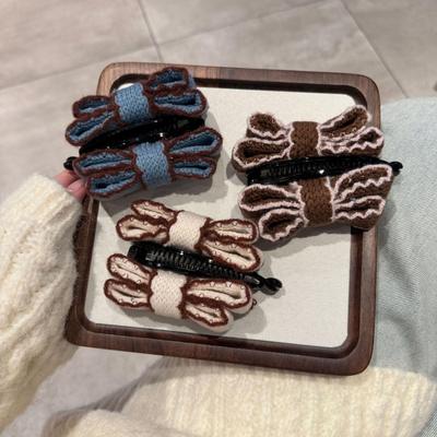 Gestrickte Spitze Doppellagige Schleife Bananen-Haarspange – Damen Herbst/Winter Retro Zubehör für Pferdeschwanz und Dutt