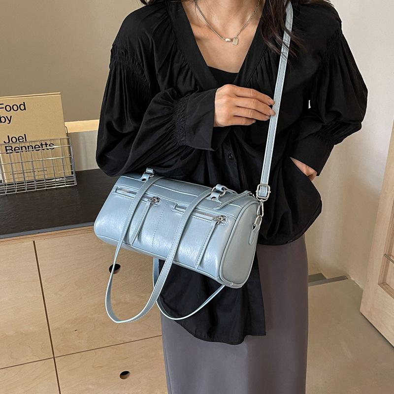 Retro One-shoulder Armpit Bag for Women Casual Backpack Large Capacity Shopping Travel Bags Monochromatic Fashion New