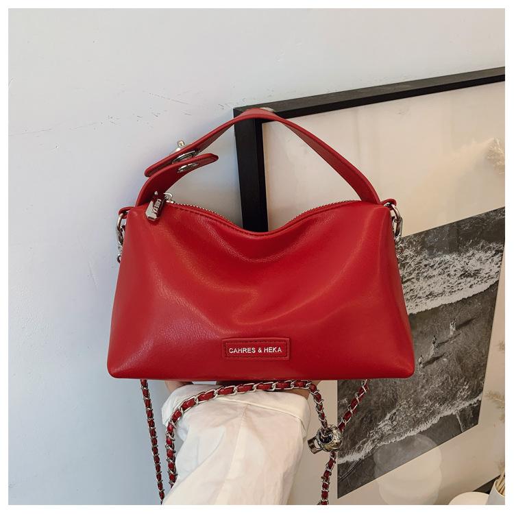 Simple large-capacity bag women's new versatile messenger bag niche fashion commuter shoulder bag