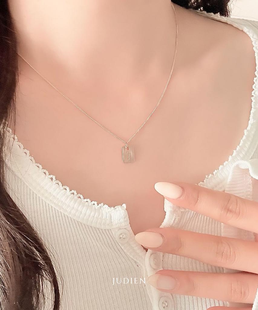 Judien 14K 18K Ini Square Matte Engraved Necklace (Type B)