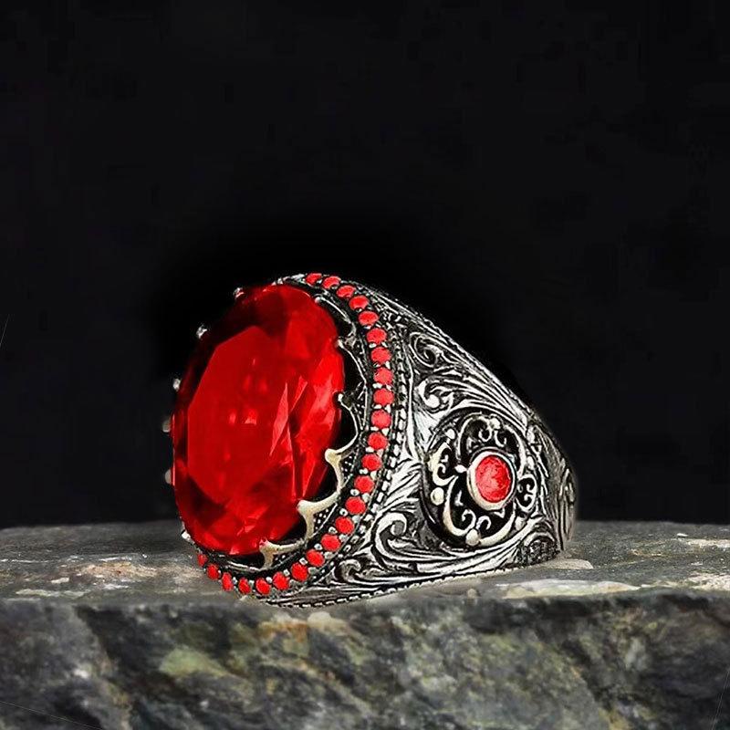 Totem pattern zircon rings Men's punk dark tide cool European and American style rings are popular vintage accessories