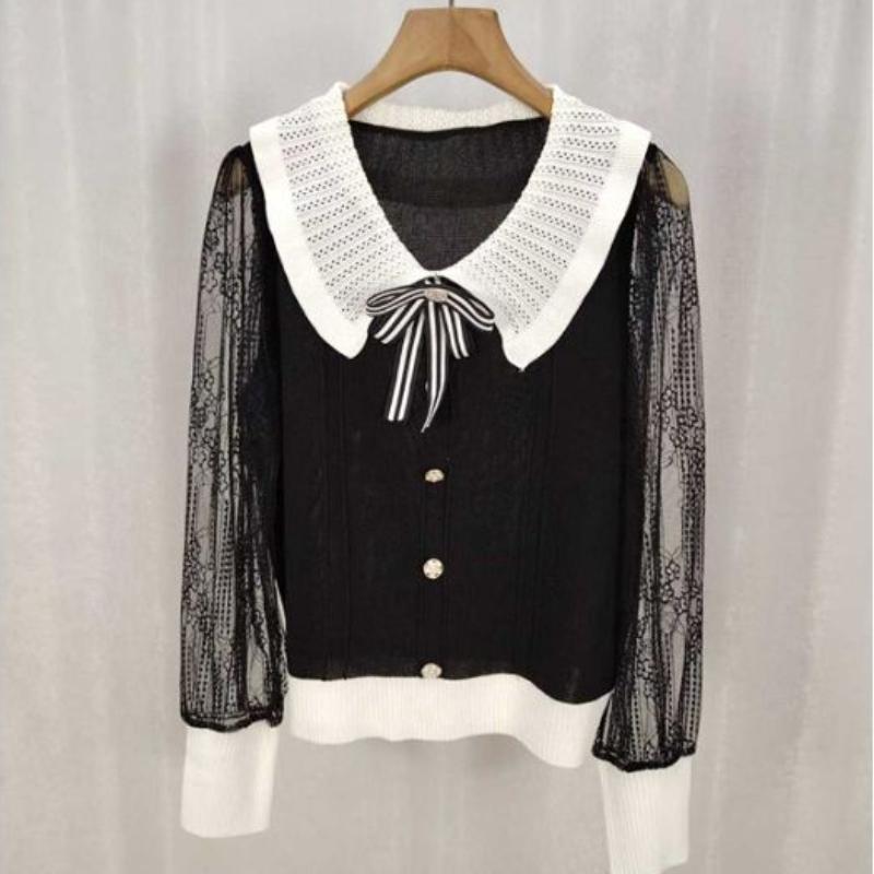 

Women s Long-sleeved Knitted Top with A Baby Collar, Bow and Lace one size чорний