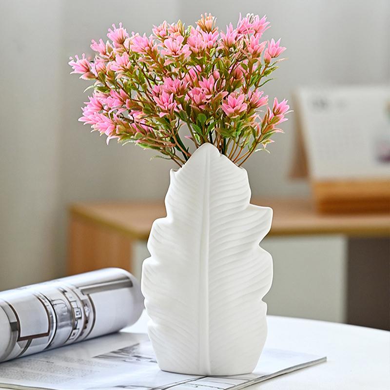 Modern Decorative White Flower Bottle Delicate Anti-fall Minimalist Plastic Vase Handicraft Flowers Container Ornament Office