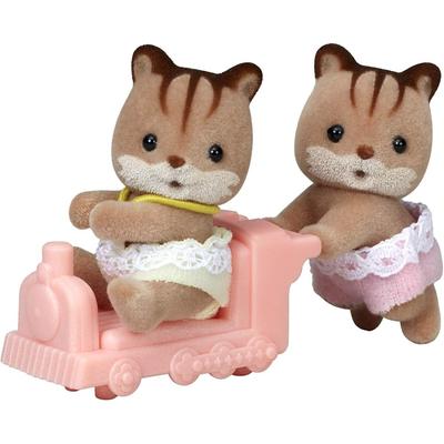 Sylvanian Families Twin Squirrel Dolls 3 Years and Up Toy Dollhouse EPOCH