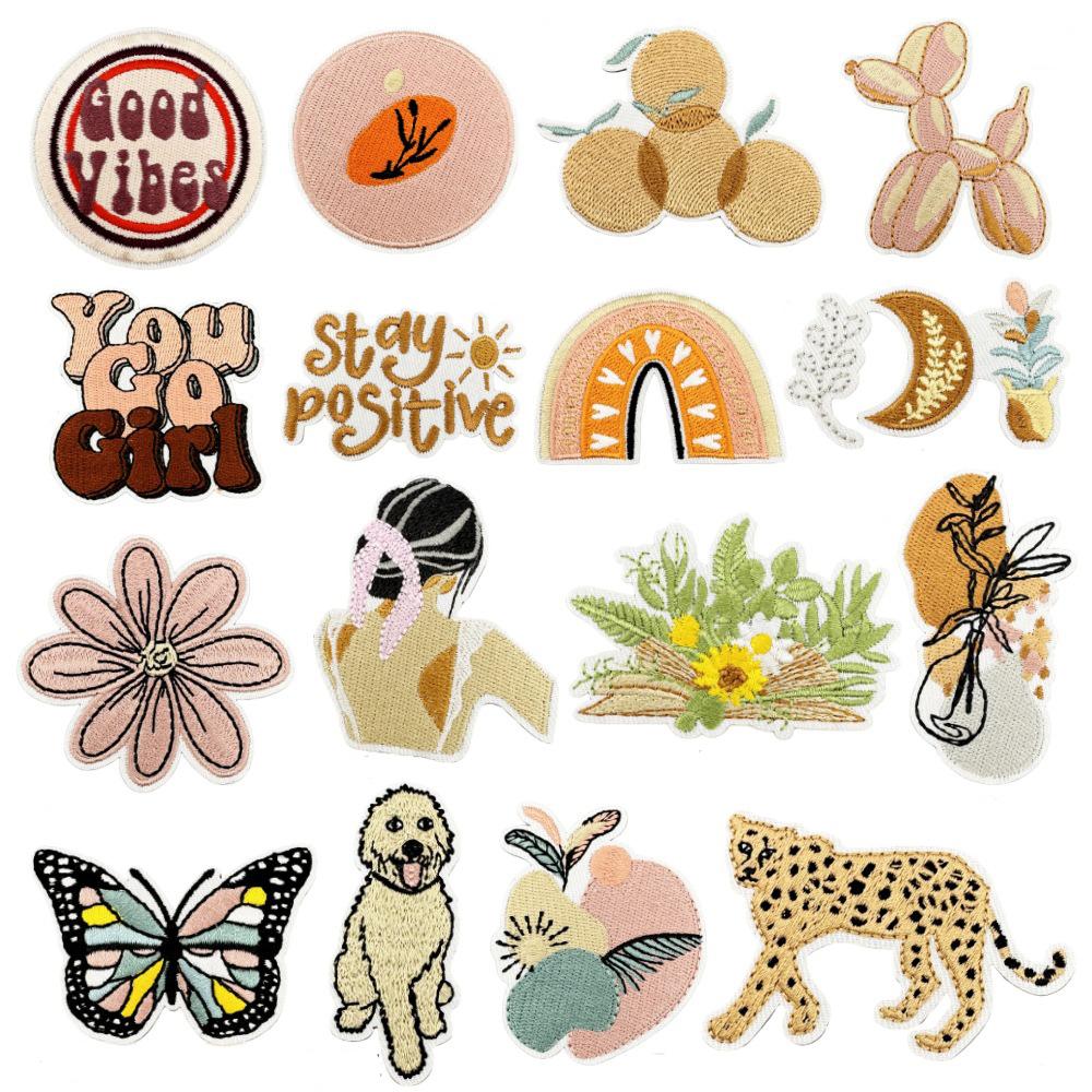 1Set Mixed Style Embroidery Patches Iron On Applique Dress Clothing Repair Decoration Badges