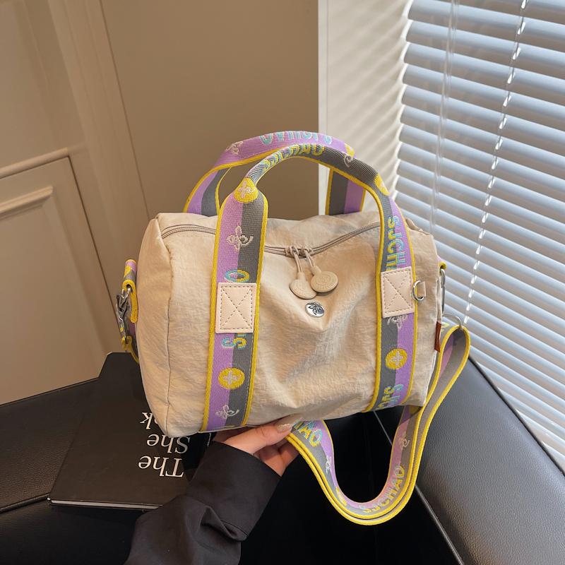 Simple & Spacious Women's Shoulder Bag - Durable Crossbody Purse with Organizational Pockets Lightweight and Versatile