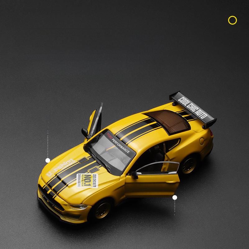 Amber Color 1:42 Ford Mustang GT 2018 Alloy Sedan Sports Car Model - Modified Edition