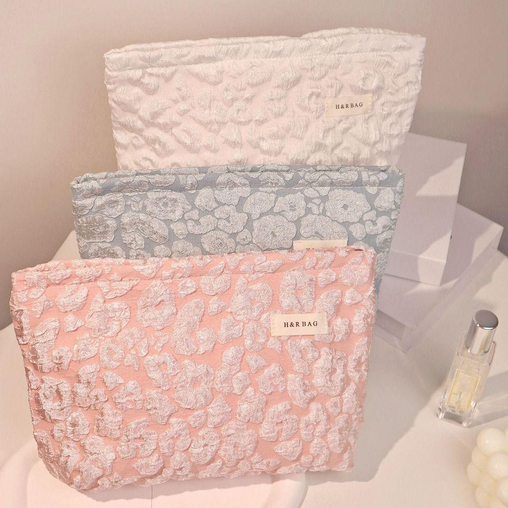 

Portable Clouds Cosmetic Bag Embossed Skincare Bag New Toiletry Organizer Girl