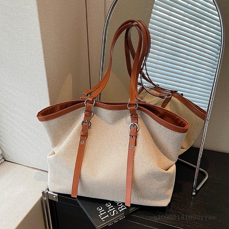 Large Capacity Tote Bag Fashionable Urban Minimalist Style Underarm Single Shoulder Bag for Commuting Bag Casual Shoulder Bag