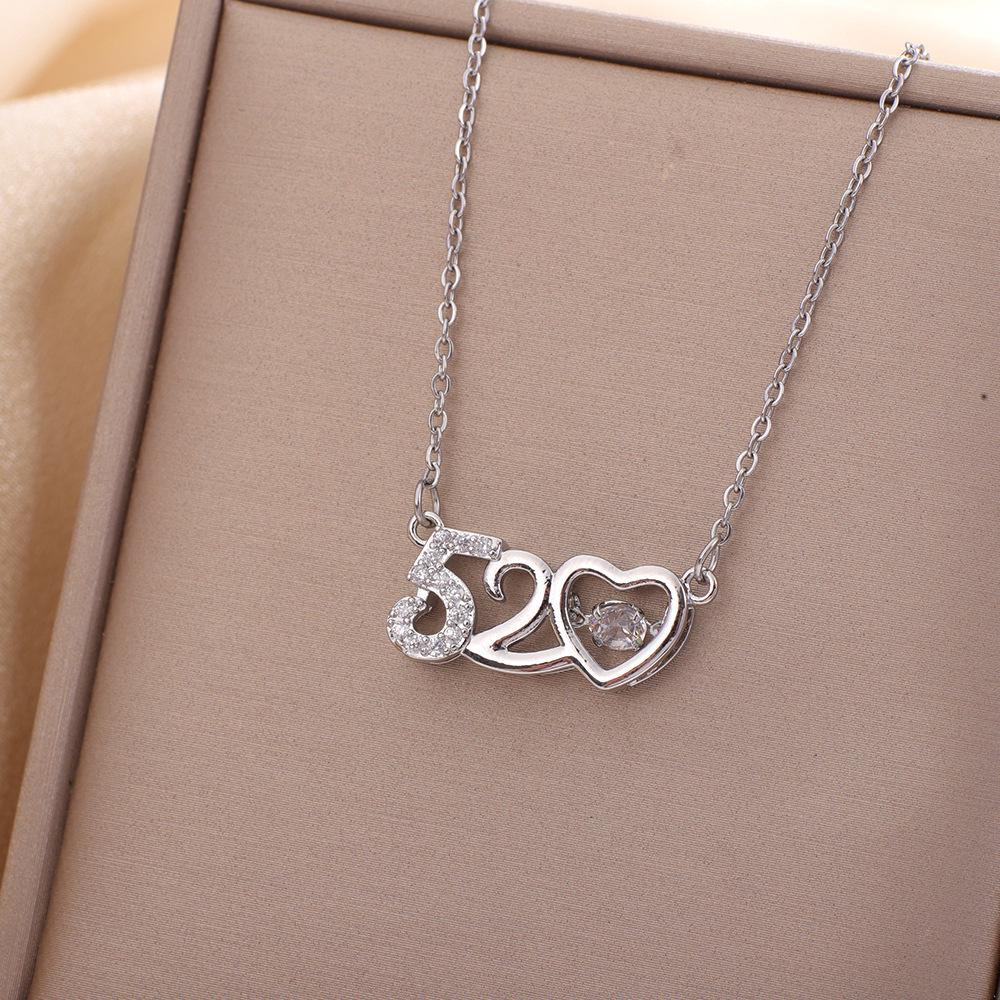 2025 Trendy Women's Titanium Steel Necklace - Non-fading, Light Luxury Collarbone Chain