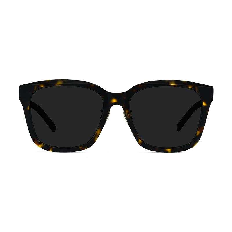Givenchy Stylish Black Frame Square Sunglasses With UV Protection Compatible With Zeiss Lenses Unisex Sunglasses GV40018F