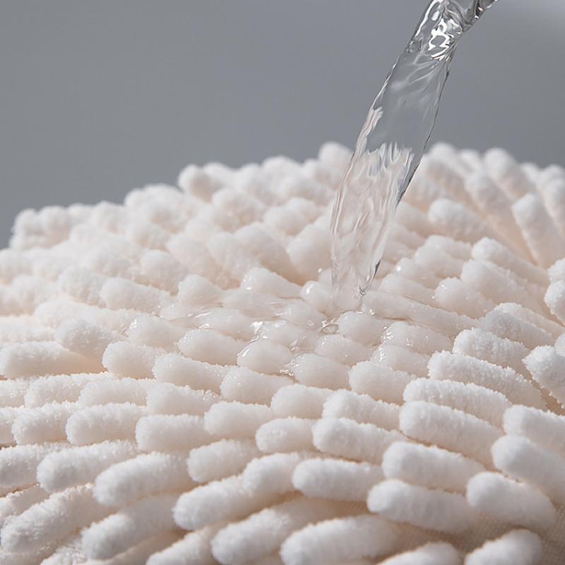 1 Stück Einfacher Stil Chenille Handtuch Super Saugfähig Schnell Trocknend Wischtuch Faserball Küche Badezimmer Hängendes Handtuch Niedlicher Wischschwamm