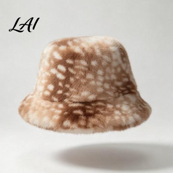 Warm Windproof Headwear Women Spotted Deer Hat Faux Fur Bucket Hat Winter Scarf Cute Print Soft Cozy Furry Fisherman for Girls Autumn Accessory