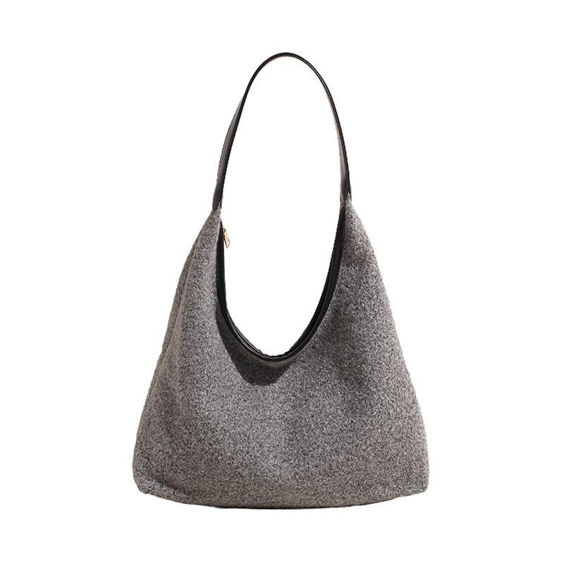 Retro Casual Large-capacity Tote Bag Women's 2025 Autumn and Winter New Fashion Trend Underarm Bag Commuter Versatile Women's Bag