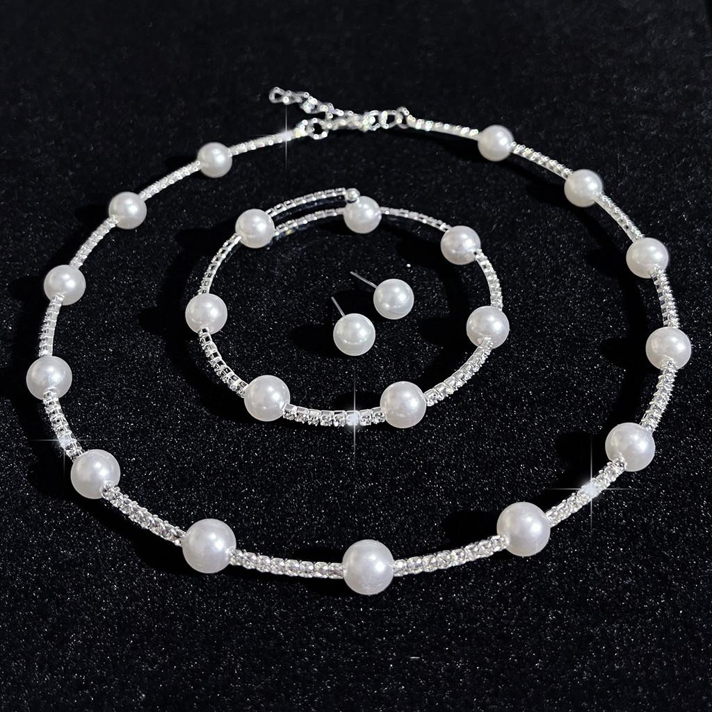 Artificial Pearl Jewelry Set With Cz Diamonds For Elegant Women Spring Collection