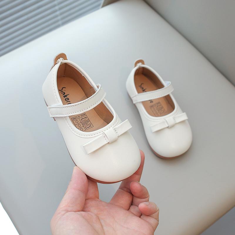 

Кожаные туфли для девочек на свадьбу, легкие, мягкие, качественные, с бантом, простые, модные, осенние, детские туфли на плоской подошве 21-34 24 бежевый