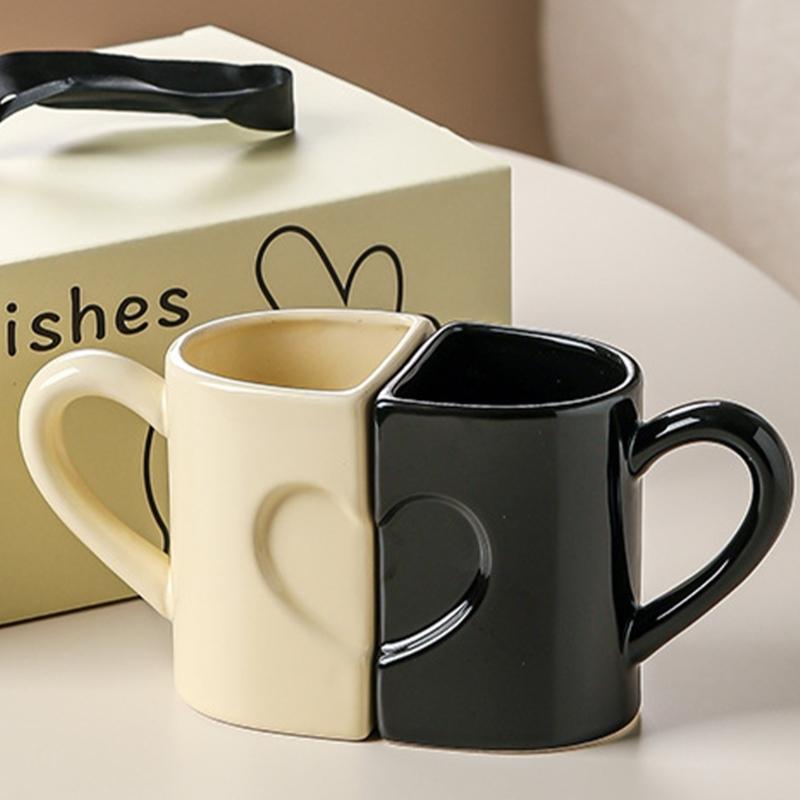 2-pack Hjärta Pussel Design Keramiska Muggar Bekvämt Handtag Kaffekopp för Par Romantiker Alla Hjärtans Dag Present