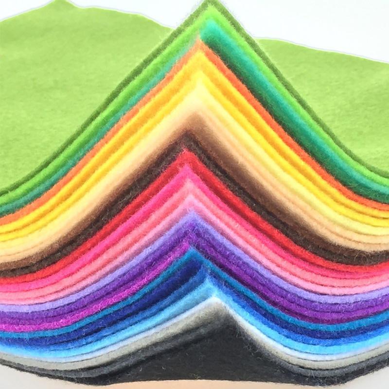 40Pcs Soft Felt Fabric Sheet Assorted Color Patchwork Sewing DIY Craft Squares Nonwoven 1mm Thick Handmade Fabric Weaving