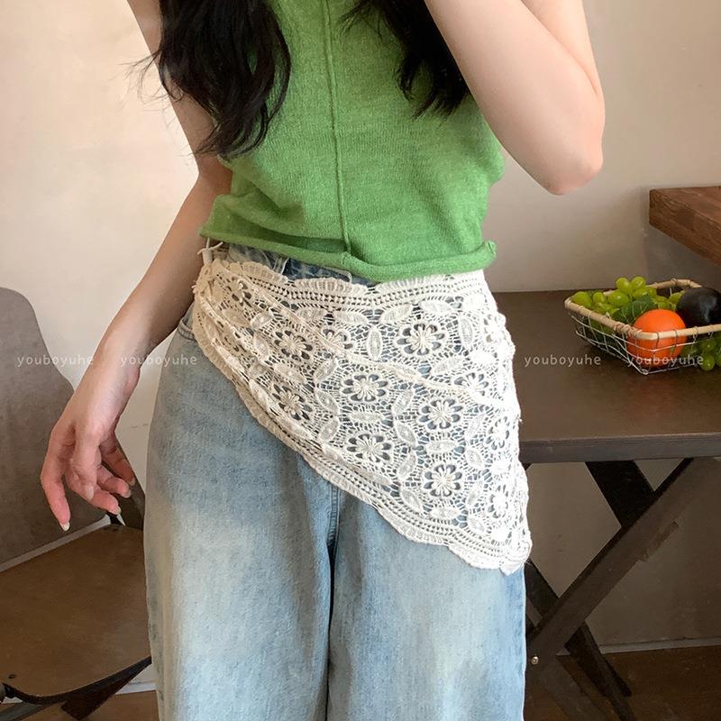 Vintage Crochet Hollow Scarf For Women Triangle Headband  Summer Lace Embroidery Neckerchief Travel Literary Po Hair Scarf