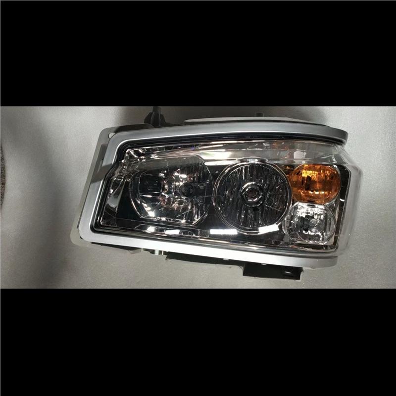 Sinotruk Howo 380/336 High Quality Front Headlight for 07/08/09/10 Models