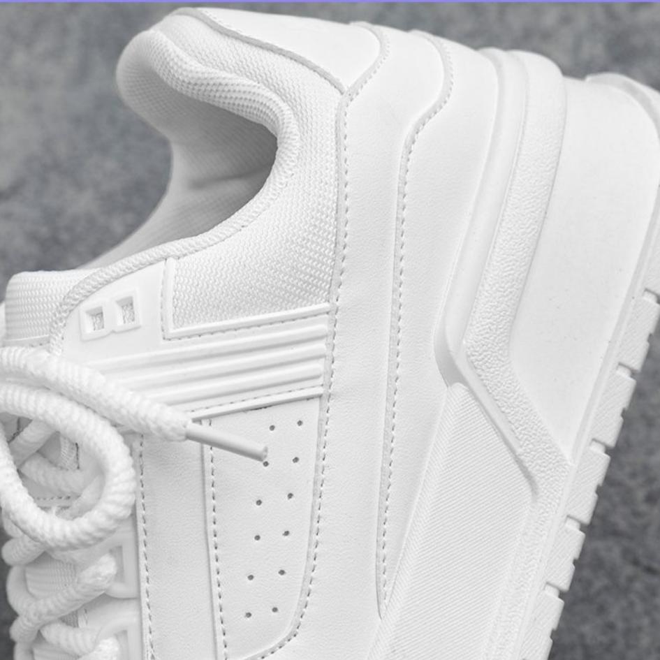 Men's Shoes Spring and Autumn Design Versatile Casual Pure Black Board Shoes Youth Sports Thick-soled Heightening Shoes