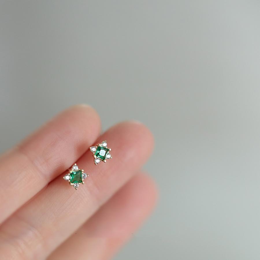 925 Sterling Silver Plated 14K Gold Inlaid Green Zircon Stud Earrings for Women French Vintage Exquisite Jewelry Gold