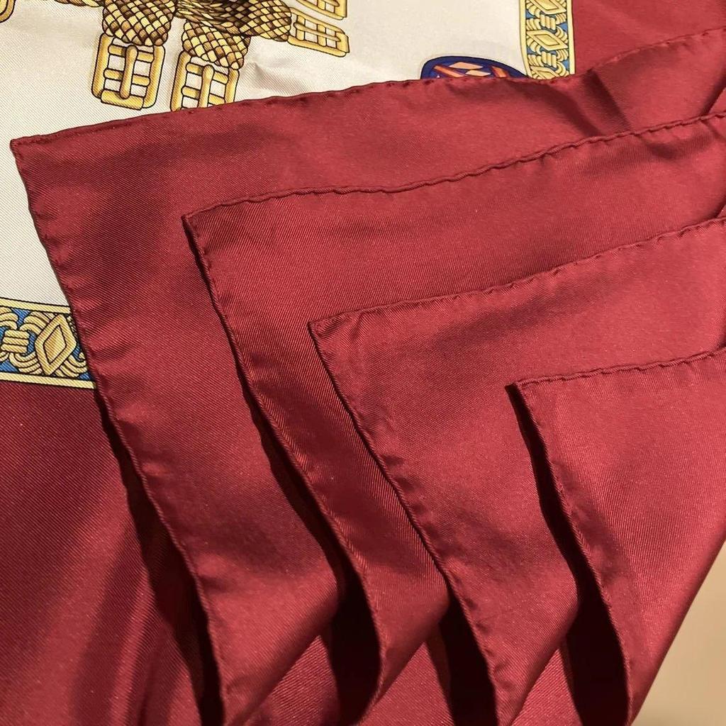 Used Hermes scarf Carre 90 "Horse Ribbon" (beautiful item with little signs of use)