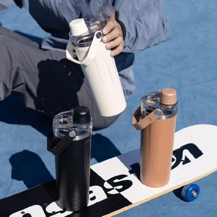 800Ml Nonrust Steel Vacuum Water Bottle With Leak Proof Seal And Ergonomic Handle For Travel Hydrations