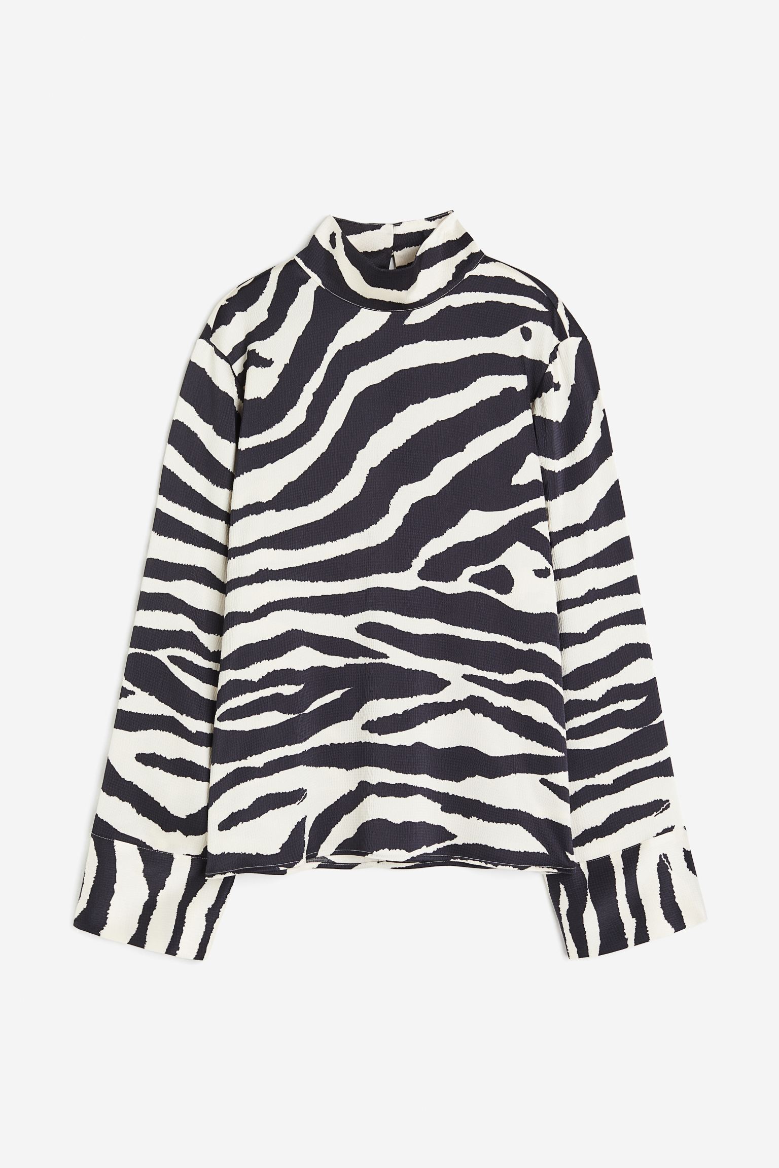 

Блузка с воротником-водолазкой