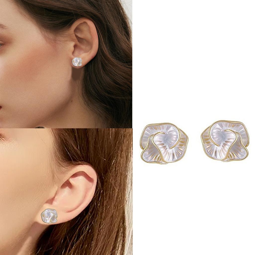 Delicate Camellia Flower Shaped Earrings for Women Elegant Alloy Floral Ear Studs Lightweight Ear Accessory for Ladies