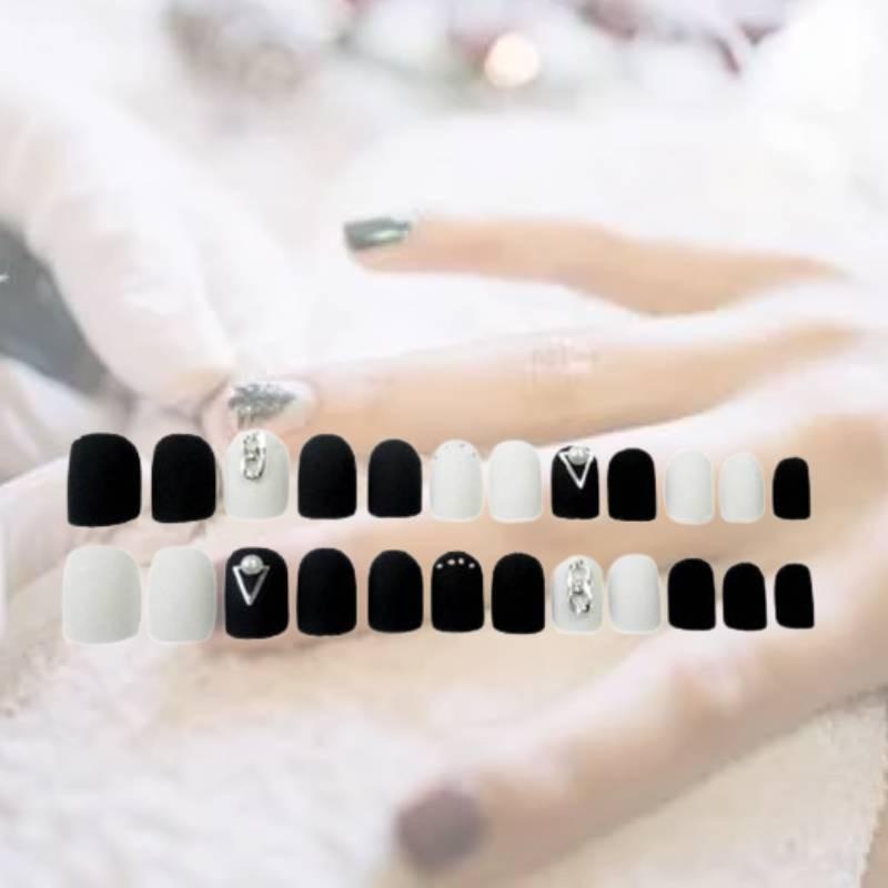 Simple Short Removable Black Cool Chain For Women Wearing Fake Nails Fashionable