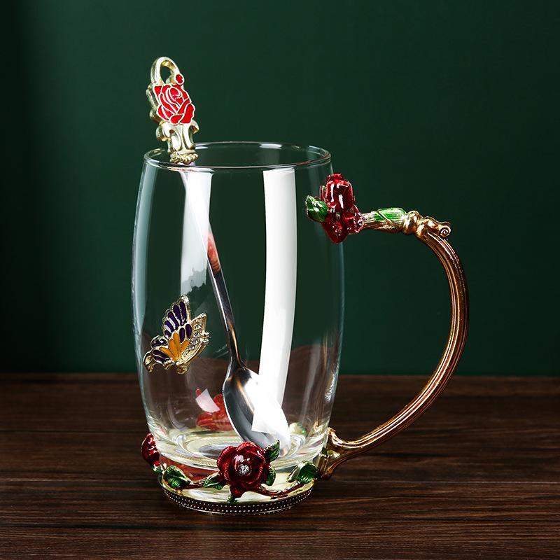 

Емальована скляна кружка з декором у вигляді троянди та метелика, з кришкою та ложкою, креативна чашка для чаю з позолоченою ручкою для подарунка та домашнього використання 350ml