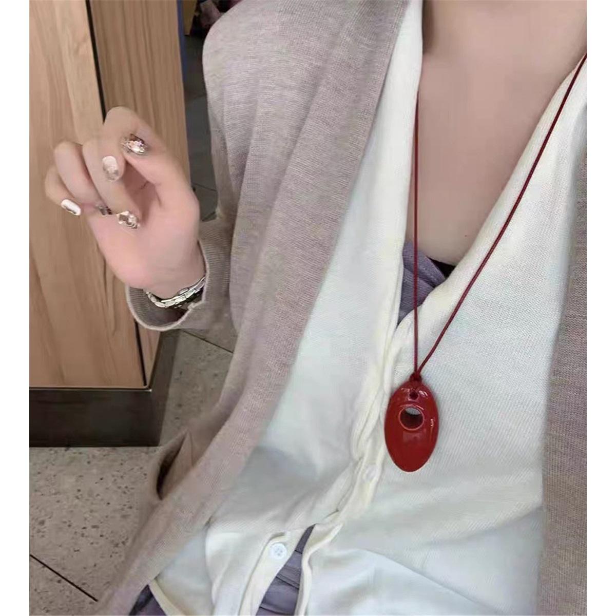 

Tooxika Легкая Роскошь Нишевое Длинное Ожерелье-Подвеска Простое Темпераментное Ожерелье Цепочка-Джемпер красный