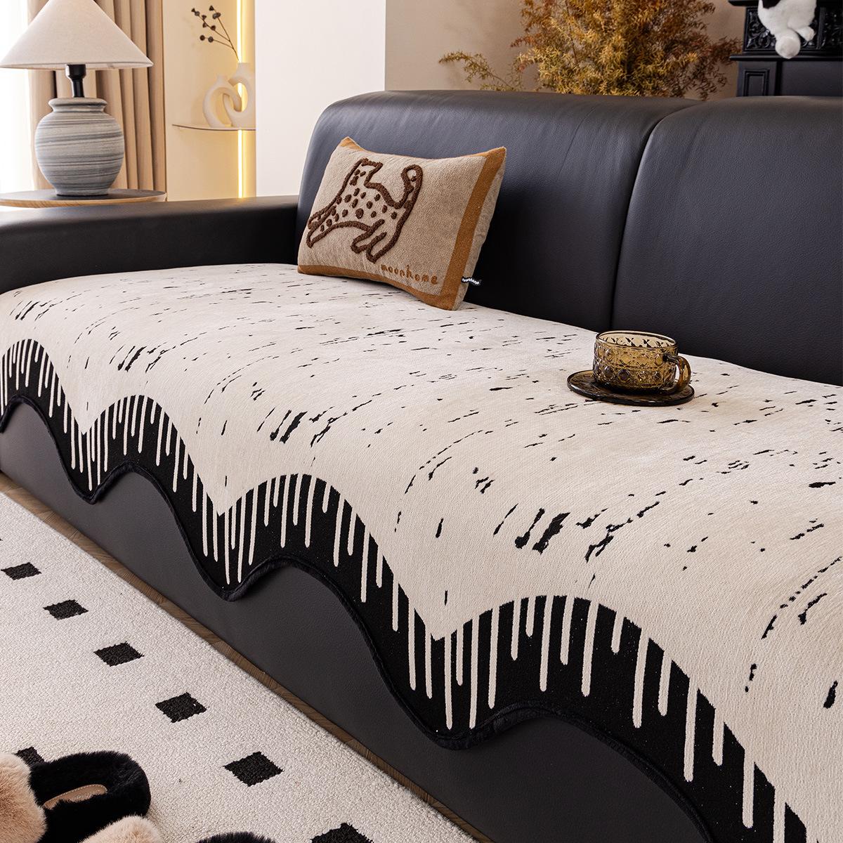 

Special-Shaped Sofa Cushion, Simple And High-End Seat Cushion, Non-Slip, Universal In All Seasons, Three-Person Straight-Row Backrest Towel 70*70cm