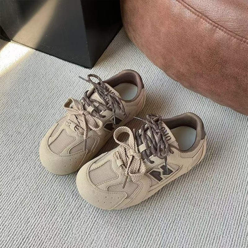 Retro Flat-bottomed Versatile Sports Moral Training Shoes Breathable Casual Board Shoes Women's Autumn 2025 New Mesh Forrest Gump Shoes