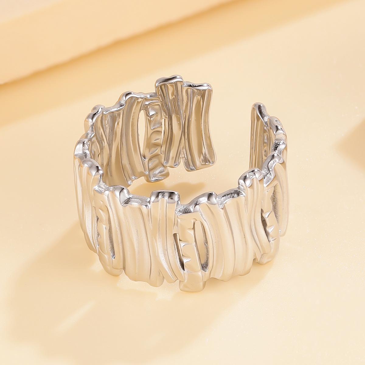 Unisex Vintage-Style Stainless Steel Ring with Creative Geometric Lines