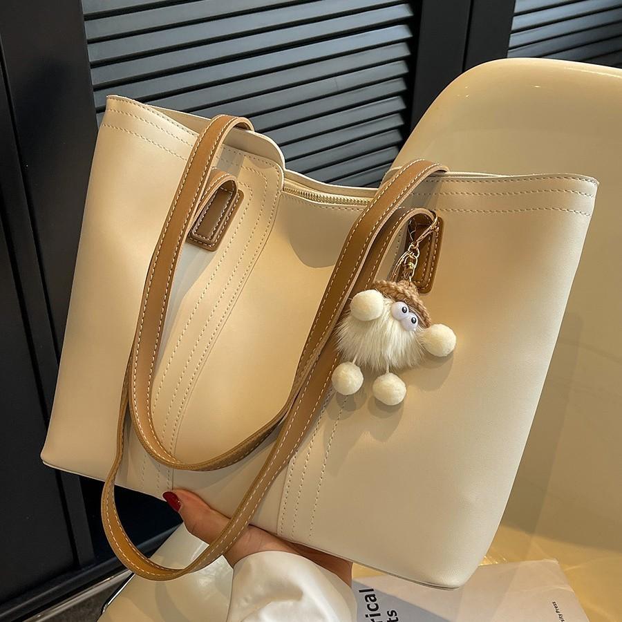 Skulderveske med stor kapasitet og ny stilig tekstur, allsidig pendler-veske for vår og sommer